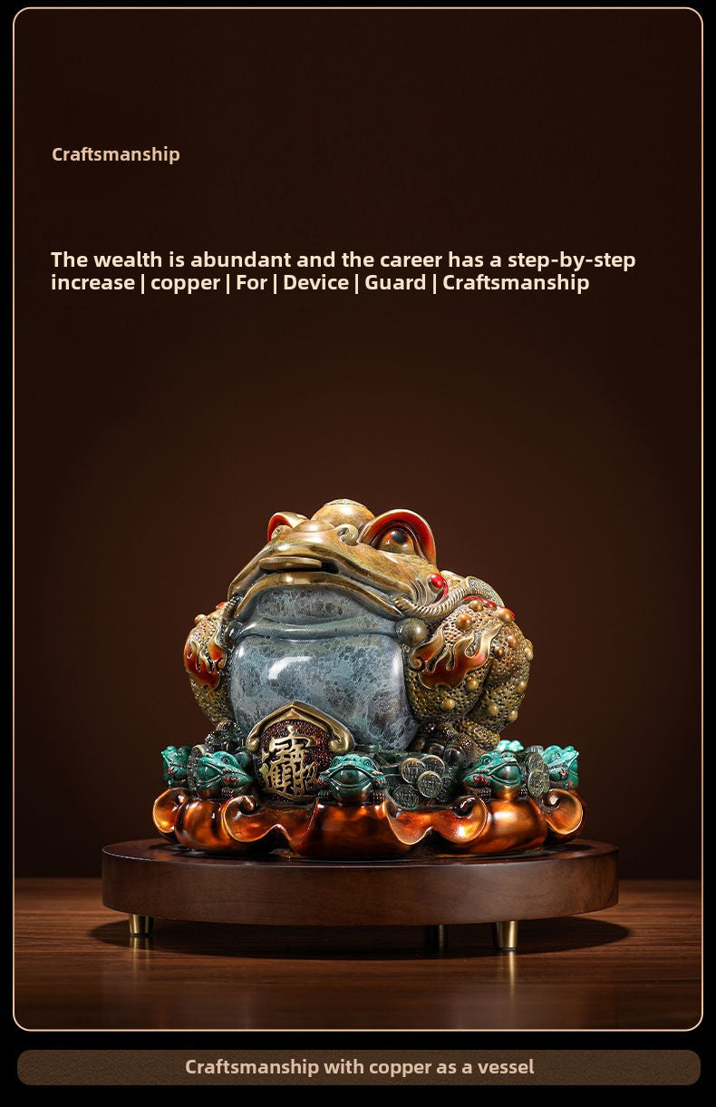 The source of gifts to attract wealth and prosperity, all-copper golden toad ornaments, three-legged toad, copper golden cicada, store front desk decoration, opening gift