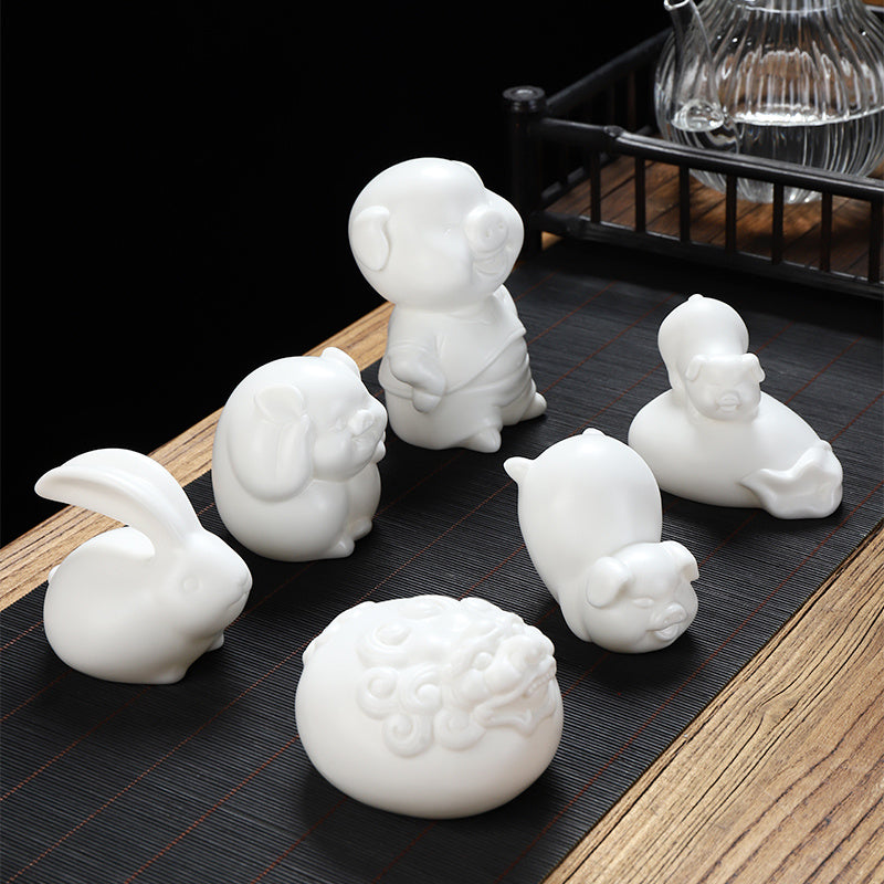 Dehua mutton-fat jade white porcelain unglazed tea pet tea tray small ornaments tea ceremony can raise tea to play Kung Fu tea set home accessories