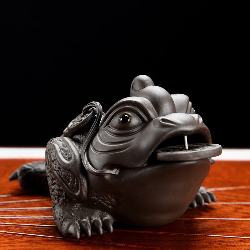 Kung Fu tea set accessories purple sand golden toad tea pet tea tray ornaments creative dragon turtle tea play boutique can be raised to attract wealth tea treasure