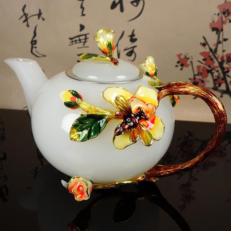 Xinjiang white jade flower blossoms with wealth and integrity, gold inlaid jade high-end home gift tea set Kung Fu jade cup!