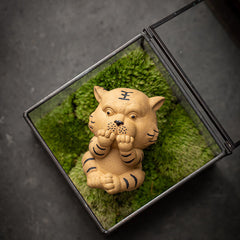 Purple sand little tiger tea pet ornaments boutique can raise the twelve zodiac cute tiger tea table tea table decoration tiger year mascot