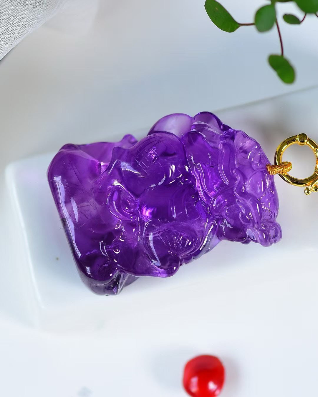 Three-dimensional carved natural Brazilian amethyst unicorn pendant necklace, sweater chain gift jewelry for men and women