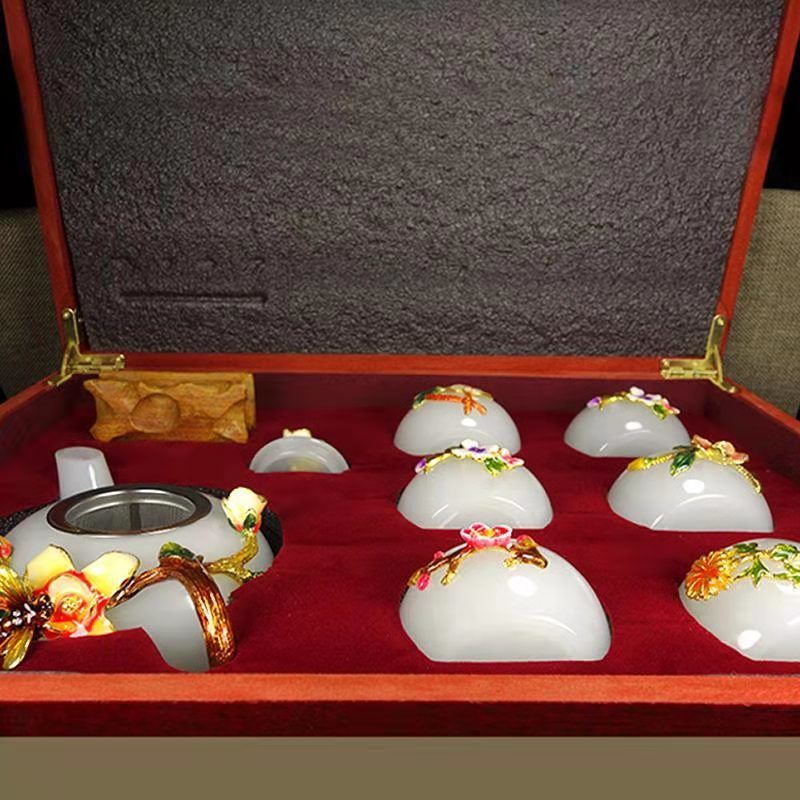 Xinjiang white jade flower blossoms with wealth and integrity, gold inlaid jade high-end home gift tea set Kung Fu jade cup!