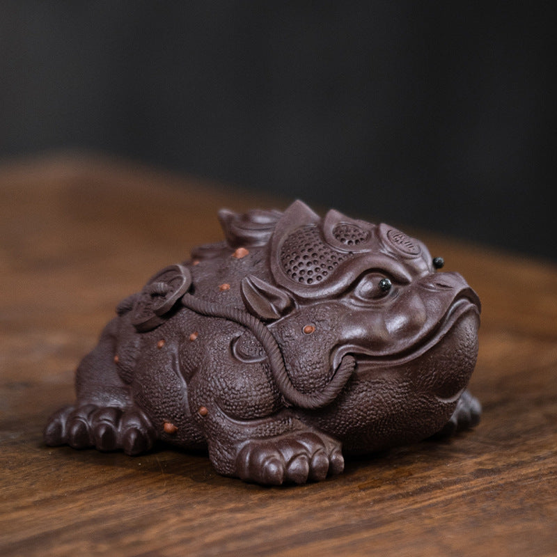 Yixing purple clay tea pet ornaments high-end purple clay three-legged golden toad fortune tea pet can be raised