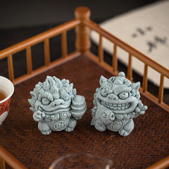 Creative auspicious beast small Pixiu fortune tea pet ornaments cute healing fish tank potted landscape living room desktop decoration