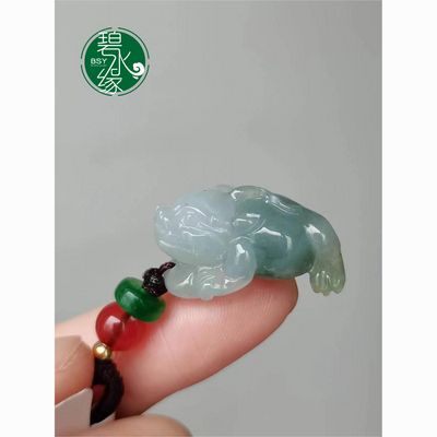 New Arrival Natural Jade Carved Fortune Toad Charm A Grade