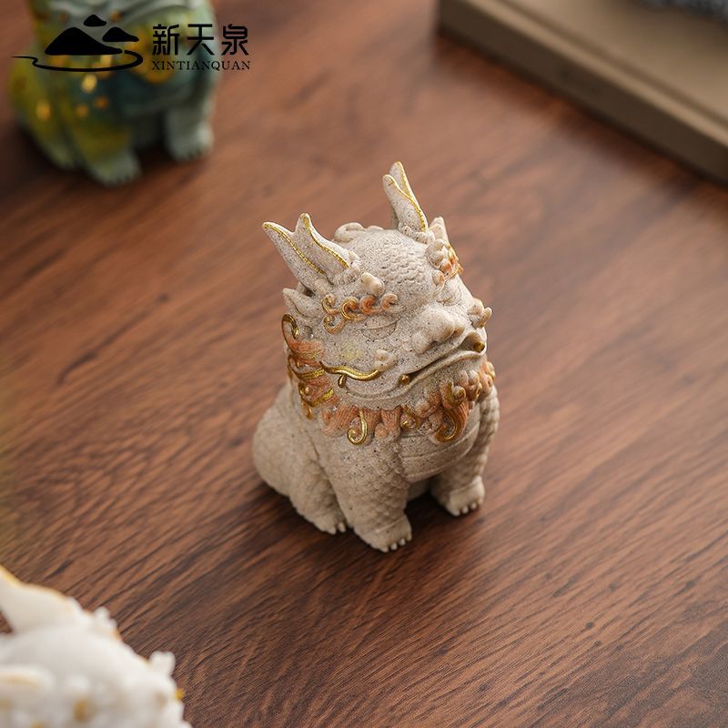 Sandstone lucky Pixiu desktop ornaments God of Wealth office workstation decoration desktop national trend ornaments Kirin cute