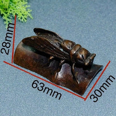 A blockbuster cicada town ruler bamboo cicada brown classical study paperweight collection home copper alloy ornaments