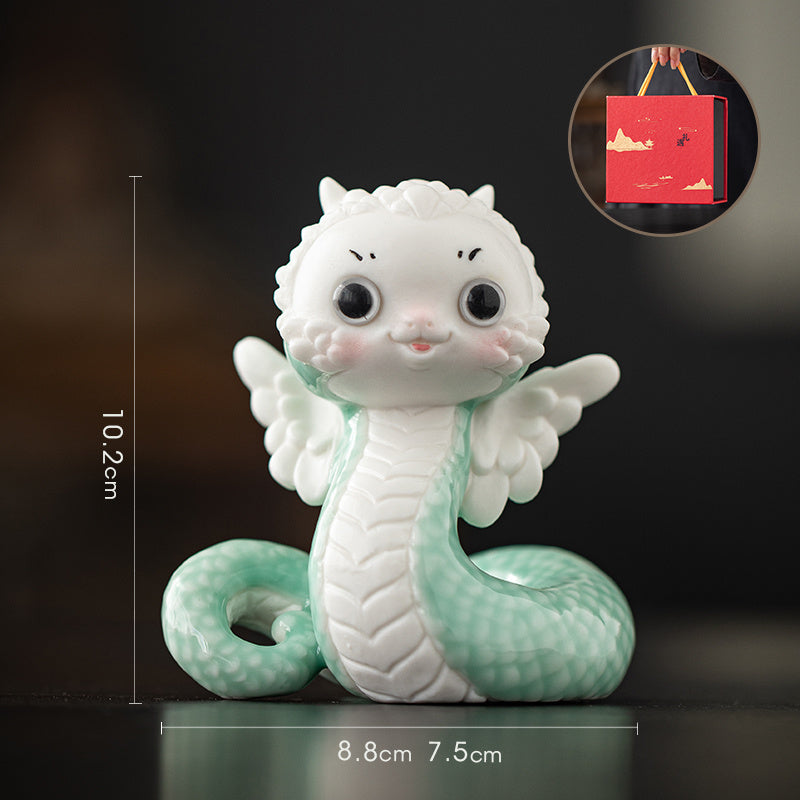 Ceramic little white snake soaring to the top creative boutique tea pet ornaments cute zodiac tea toy tea table mascot gift