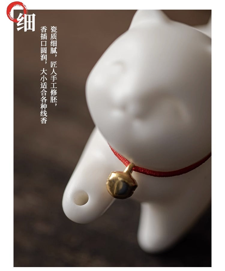 White porcelain semi-handmade Forbidden City kitten incense holder ornaments retro cute tea pet home office tea table crafts