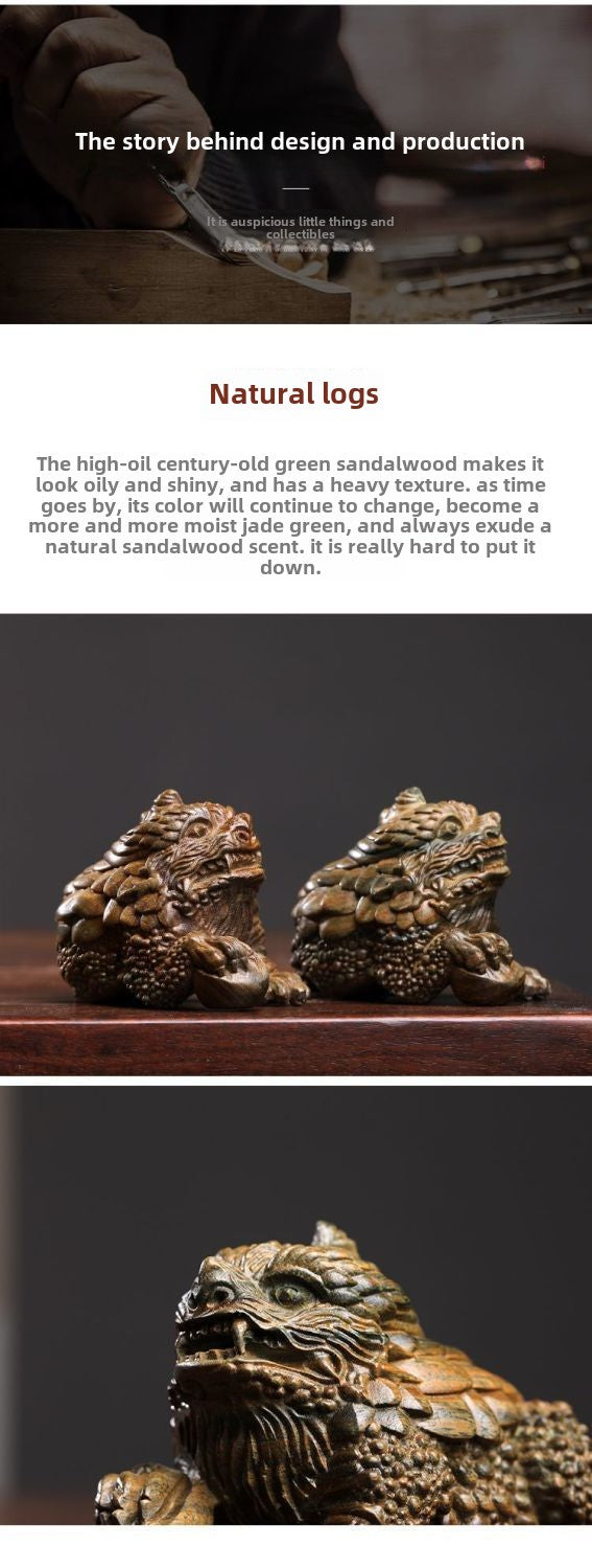 Natural green sandalwood carved feathered golden toad small ornaments to attract wealth three-legged golden toad play hand-held pieces home decorations