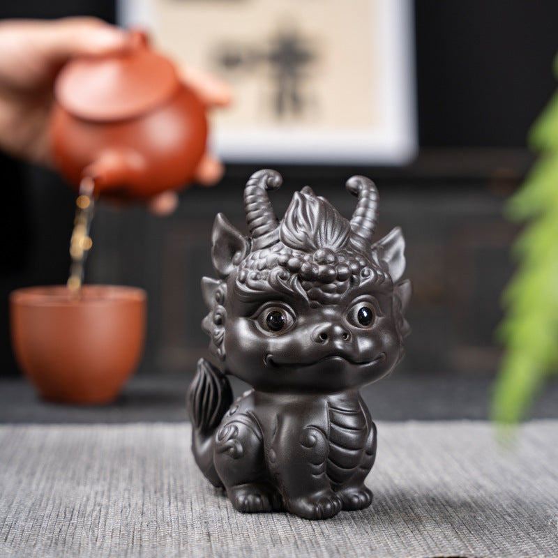 [Exquisite workmanship] Zisha tea pet dragon ornaments can attract wealth and can be used to raise fine tea and play with dual-purpose tea tables, personalized twelve zodiac dragon tea pet ornaments