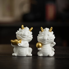 Creative white porcelain cute zodiac dragon tea pet ornaments lucky dragon tea ceremony tea play tea table decoration mascot gift