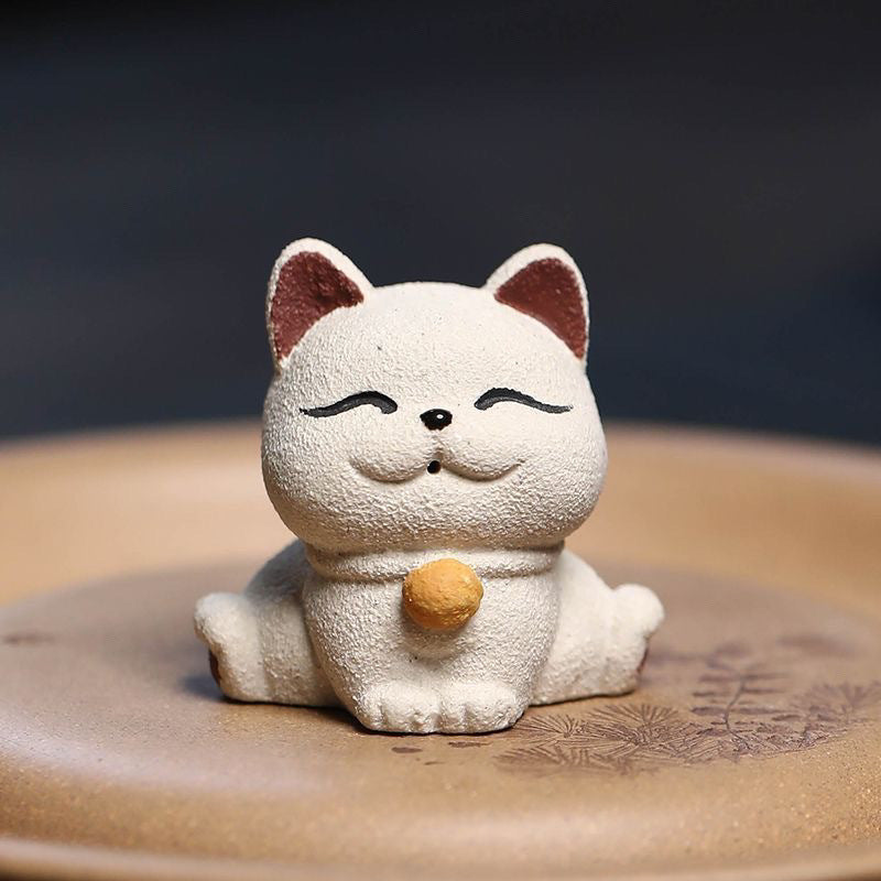 Yixing purple sand tea pet [Lucky Cat] Ornament sculpture tea set creative model can be raised to decorate the tea table kitten