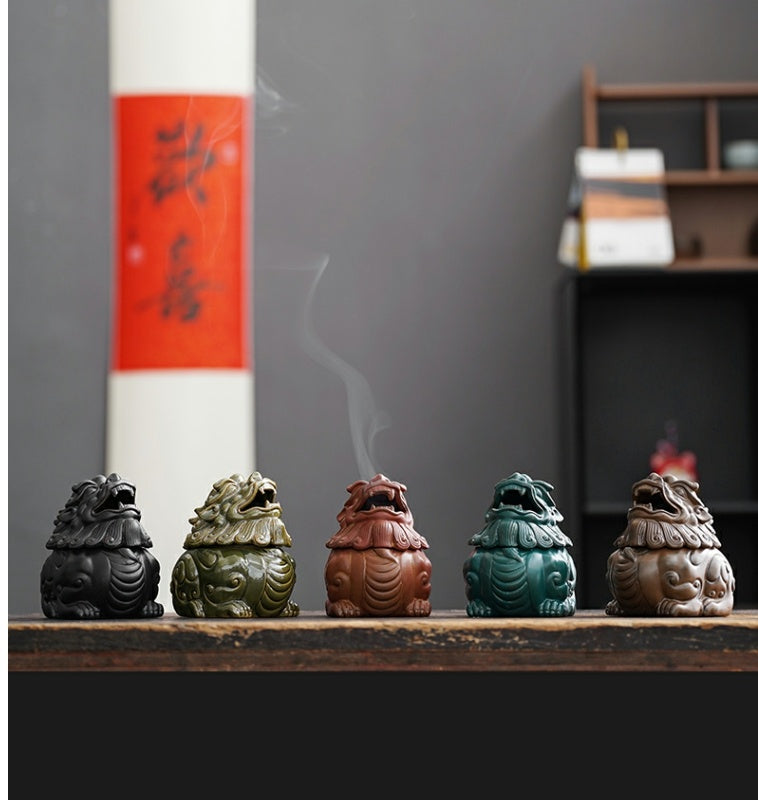 Ceramic Zen mythical beast Kirin plate incense burner mugwort agarwood Suan Ni sandalwood incense burner tea pet creative ornaments