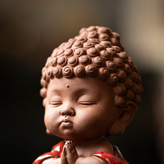 Chinese ceramic baby Buddha Zen ornaments office tea table desktop decorations cute prince Buddha tea pet