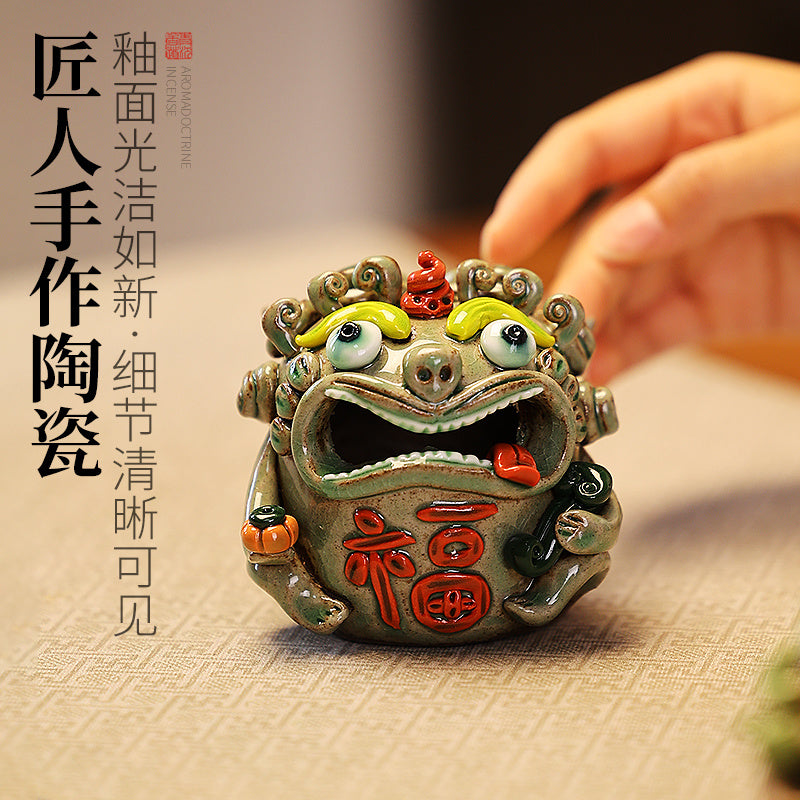 High-end fortune-bringing lion and pixiu aromatherapy stove ceramic ornaments tea pet home living room decorations housewarming opening gift