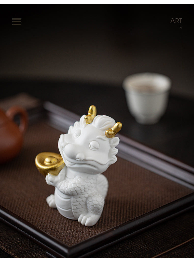 Creative white porcelain cute zodiac dragon tea pet ornaments lucky dragon tea ceremony tea play tea table decoration mascot gift