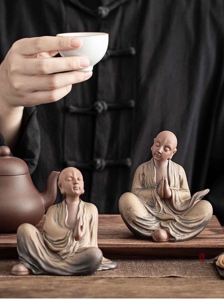 Little monk Zen tea pet ornaments creative purple sand personality little monk tea table decoration tea ceremony check plate decoration