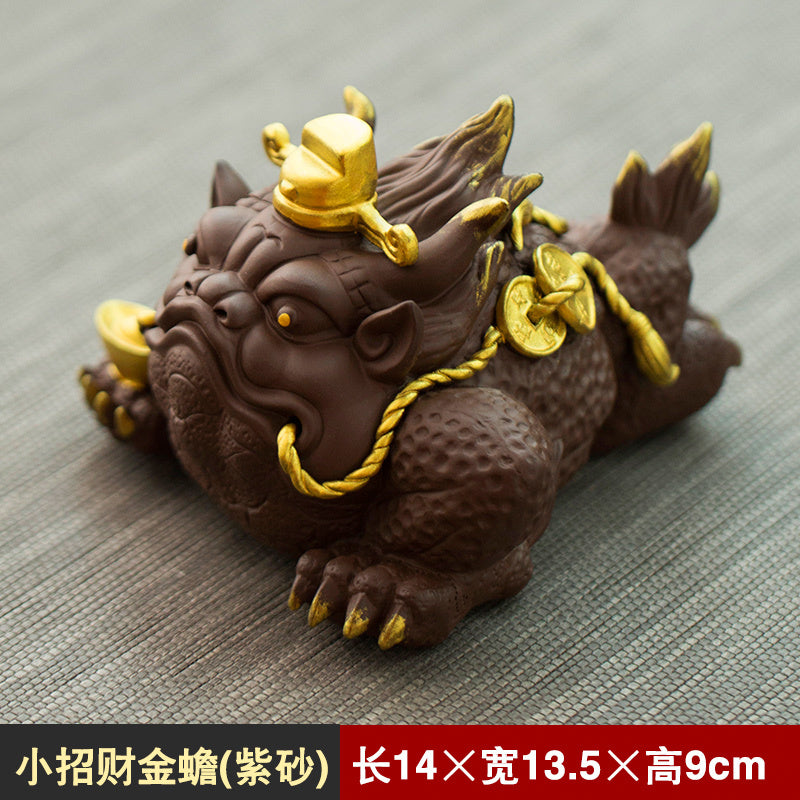 Fortune-attracting golden toad Feng Shui ornaments, large toad tea pets, can be raised as office shop opening gifts, ceramic crafts