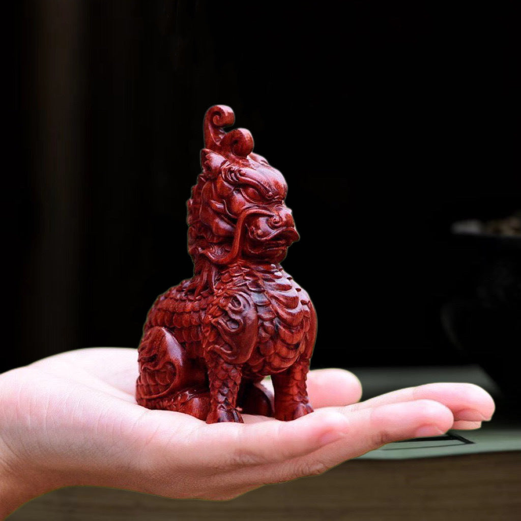 Small-leaf red sandalwood carving lucky beast unicorn hand-held pieces agarwood cultural play wooden crafts tea pet ornaments