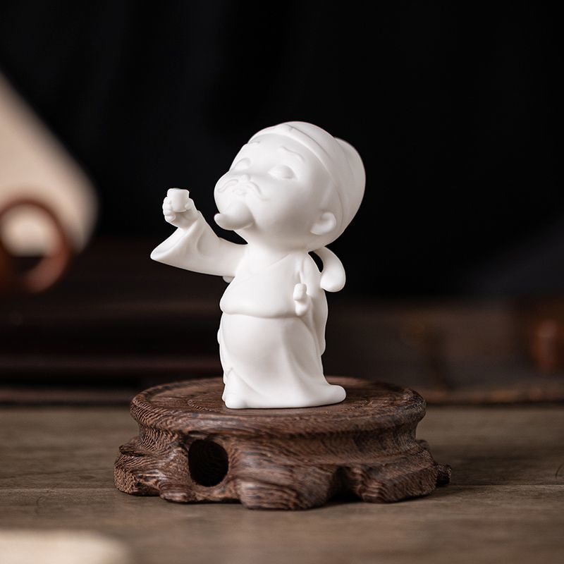 Creative white porcelain Li Bai tea pet small ornaments character home living room study porch office desktop boutique decoration