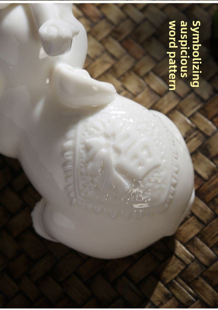 Dehua white porcelain tea pet can be raised fine ceramic tea art ornaments personality creative tea play Kung Fu tea set tea ceremony accessories