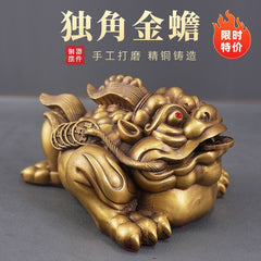 Brass three-legged golden toad, one-horned golden toad ornaments for living room, office, home decorations, opening gifts