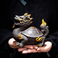 Purple sand tea pet ornaments can be used for home use to attract wealth, dragon turtle, pixiu, golden toad, office tea toys, fine tea ceremony accessories