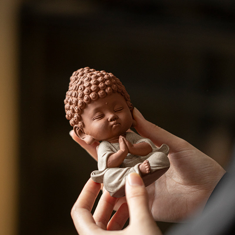 Chinese ceramic baby Buddha Zen ornaments office tea table desktop decorations cute prince Buddha tea pet