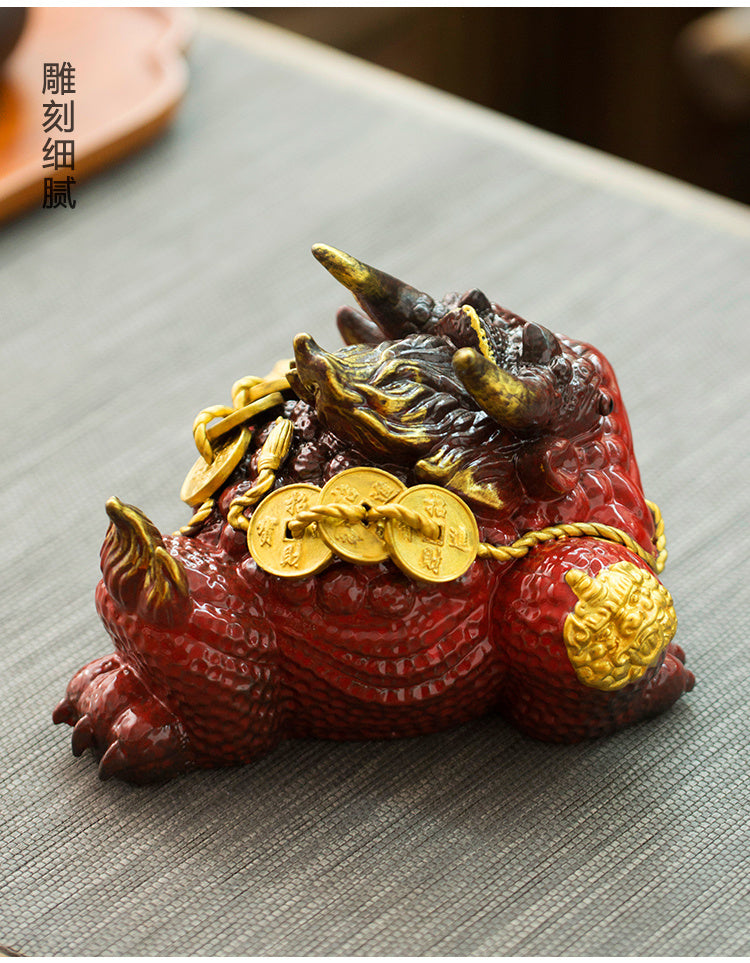 Fortune-attracting golden toad Feng Shui ornaments, large toad tea pets, can be raised as office shop opening gifts, ceramic crafts